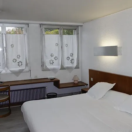 Le Relais *